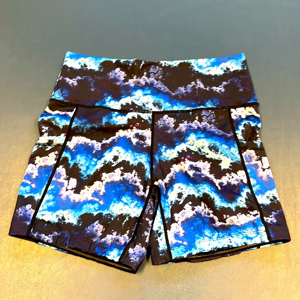 CVG 5” storm shorts, medium